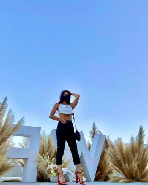 Kira Kosarin Posing 2  nude photo