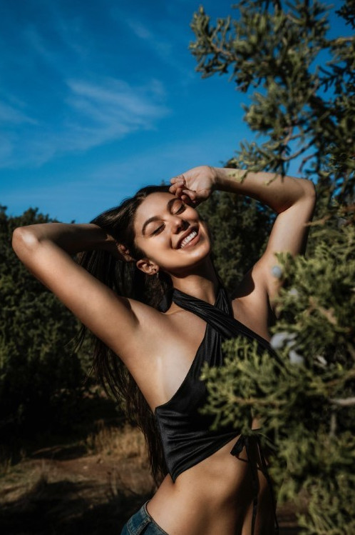 Kira Kosarin The Climb To Victory 1  nude photo