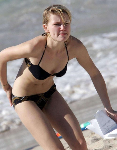 Kirsten Dunst Bikini  nude photo