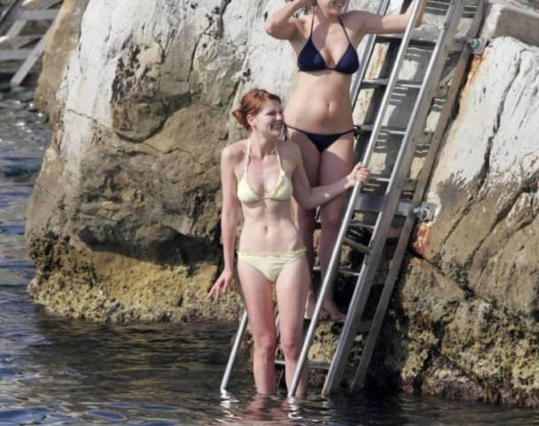 Kirsten Dunst Full Frontal  nude photo