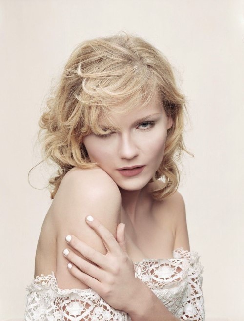 Kirsten Dunst Nude Boobs Photos  nude photo