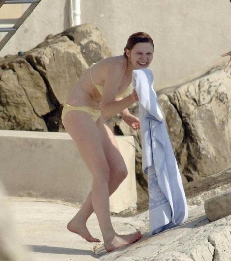 Kirsten Dunst Toes  nude photo