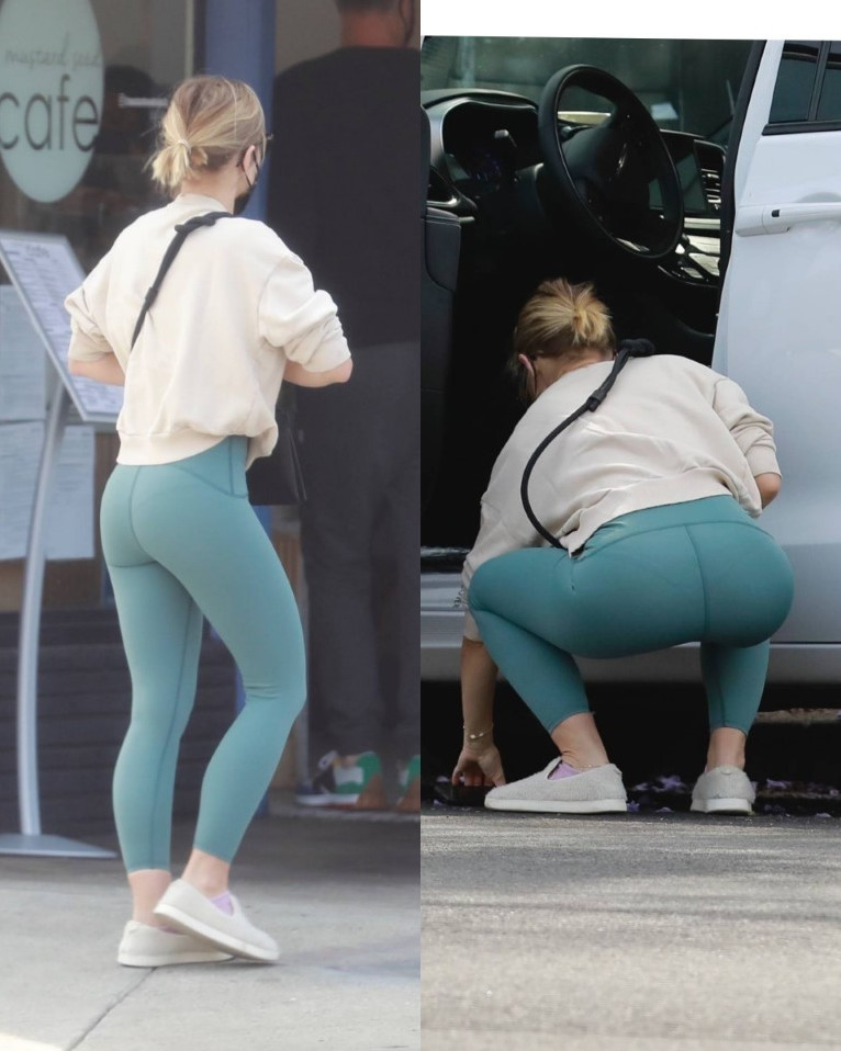 Kristen Bell Celebrity In Leggings  nude photo