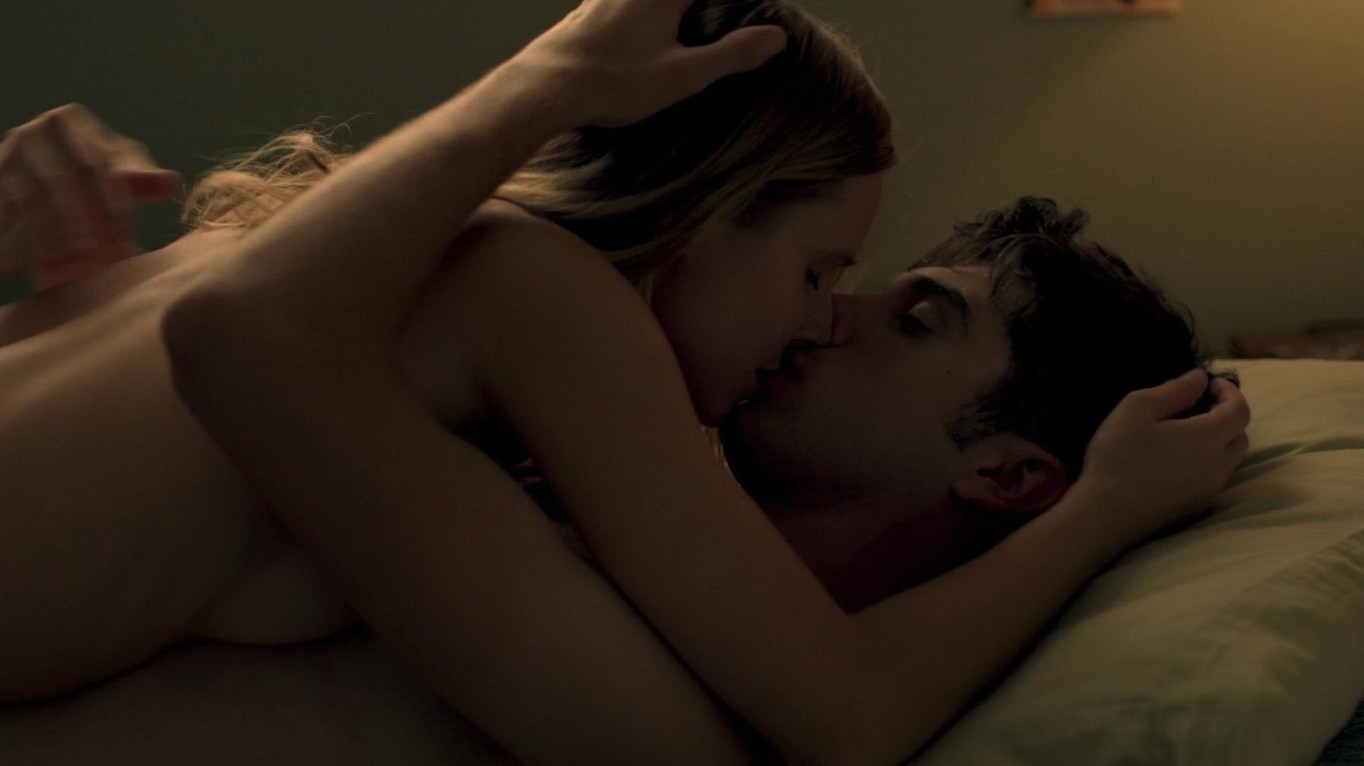 Kristen Bell Sexy Scene In Movie  nude photo