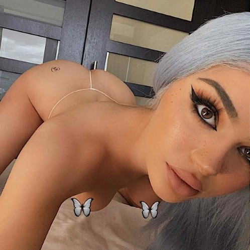 Kristen Hancher  nude photo