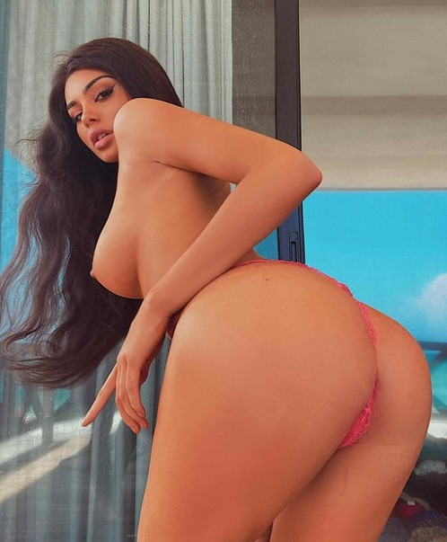 Kristen Hancher Booty  nude photo