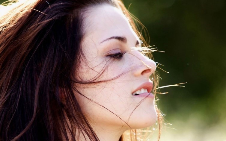 Kristen Stewart Cute Closeup Face  nude photo