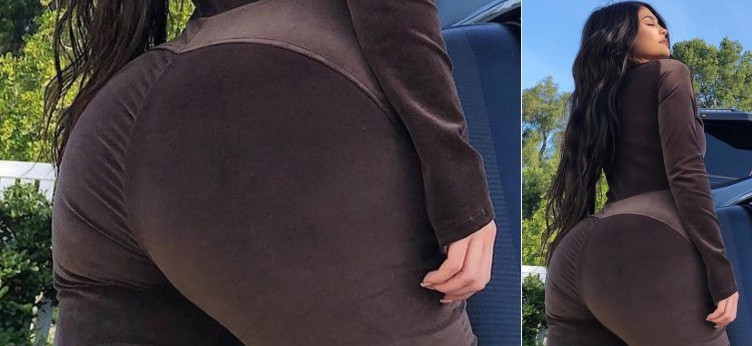 Kylie Jenner Huge Booty In Pants  nude photo