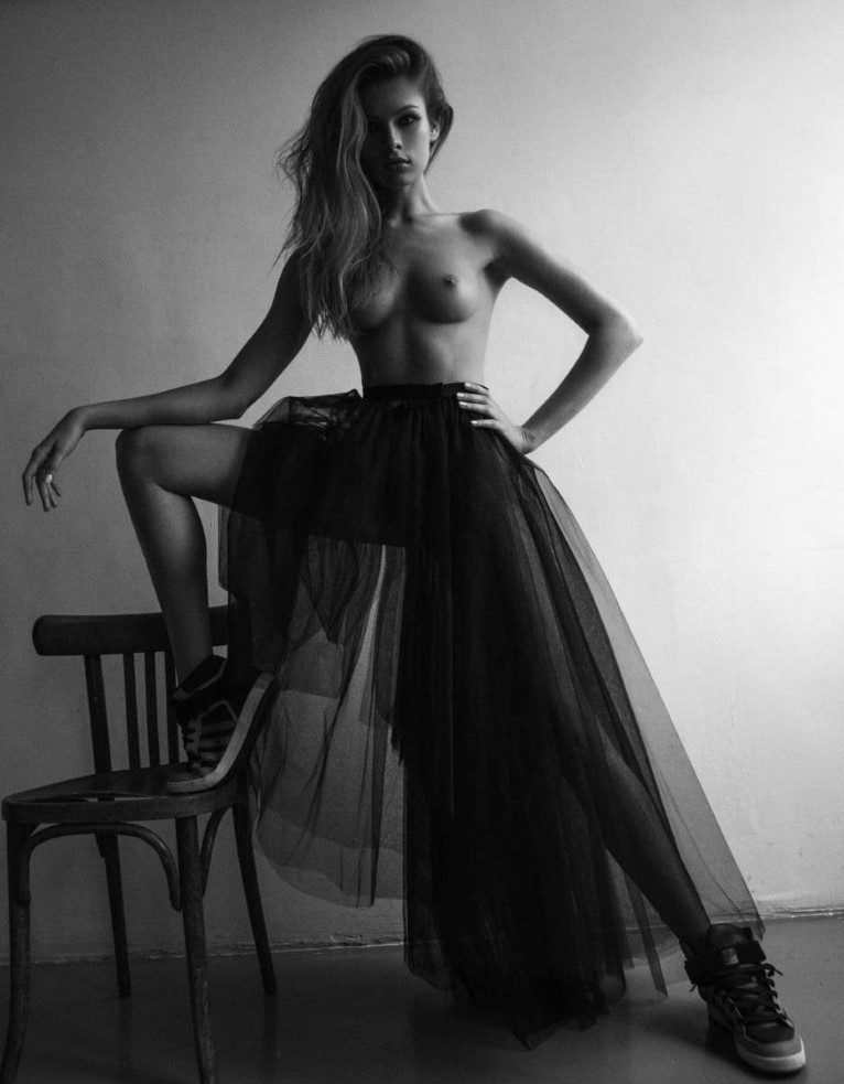 Lada Kravchenko  nude photo