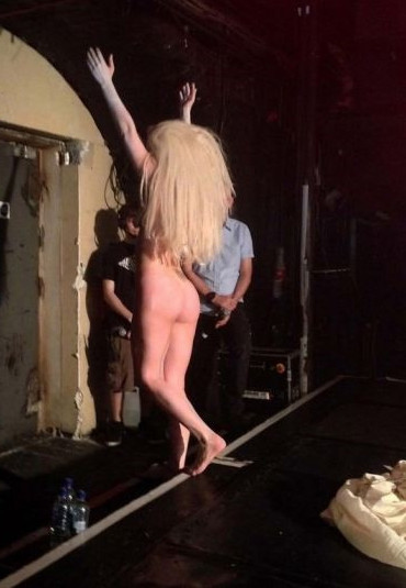 Lady Gaga Naked On Stage  nude photo