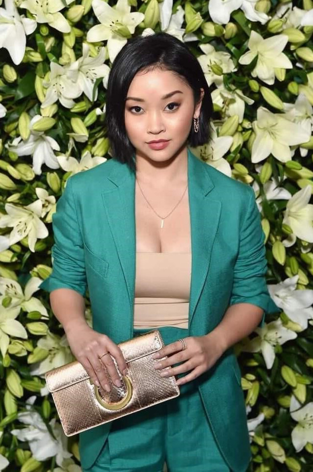 Lana Condor  nude photo