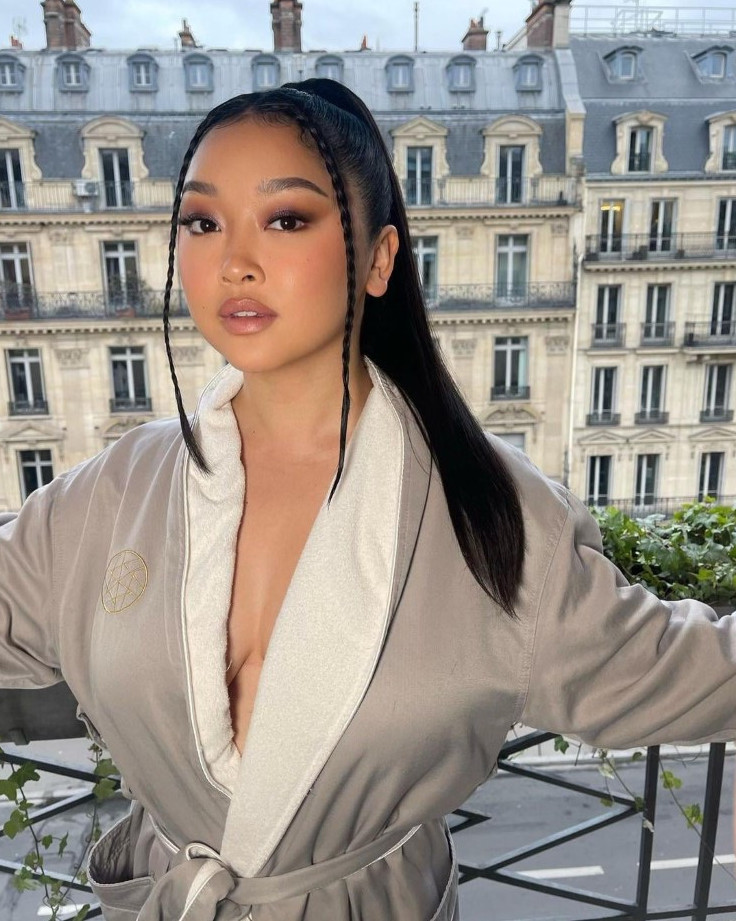 Lana Condor  nude photo