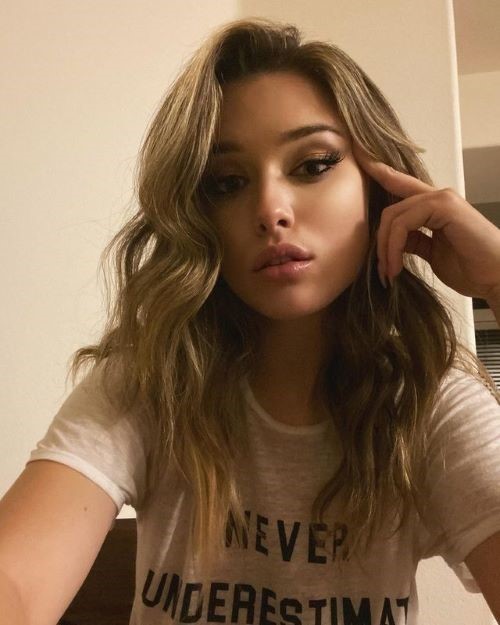 Lauren Summer  nude photo