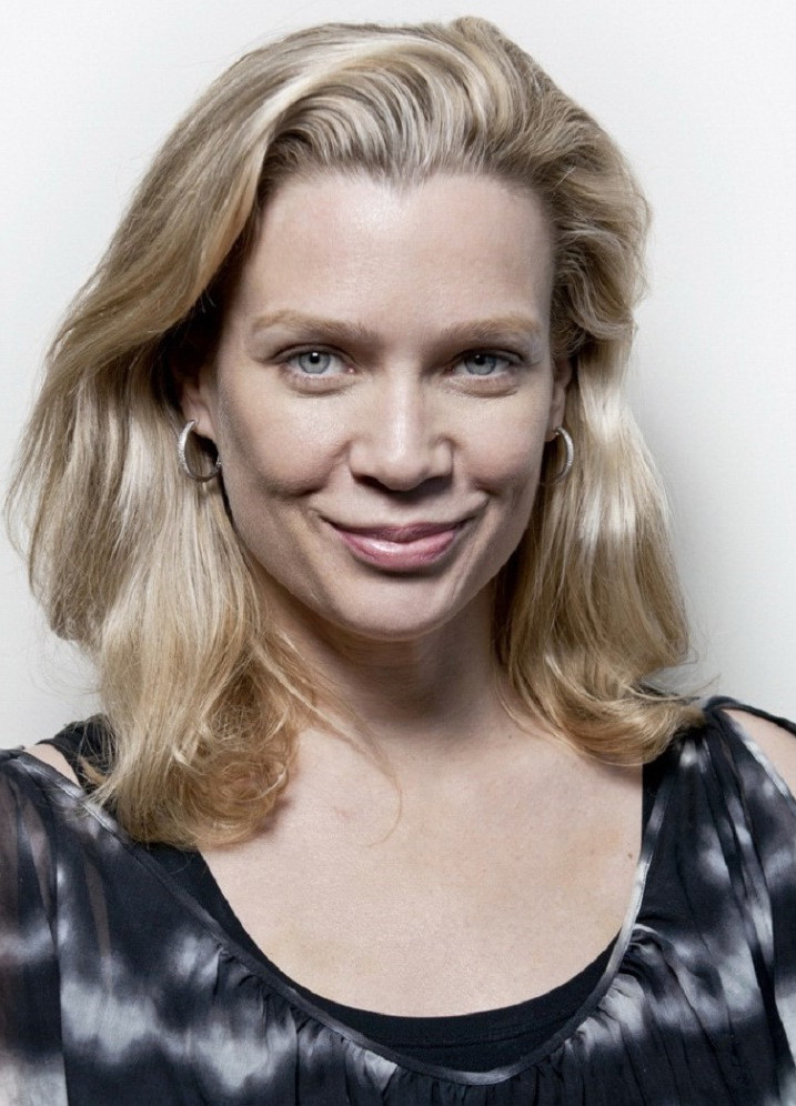 Laurie Holden  nude photo