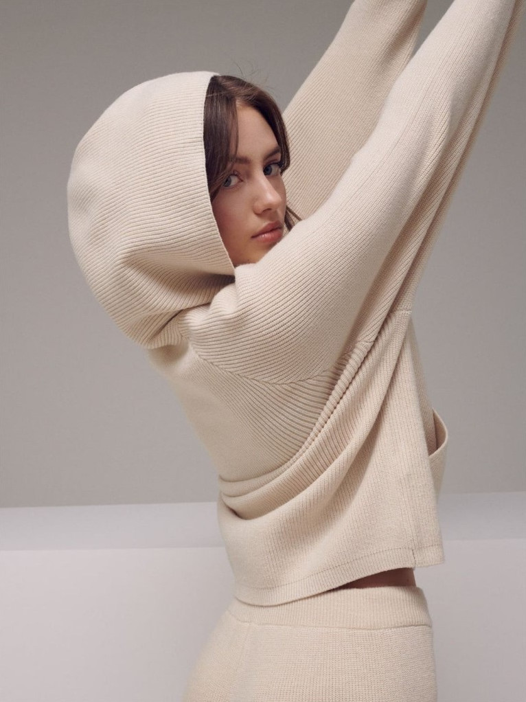 Leni Klum  nude photo