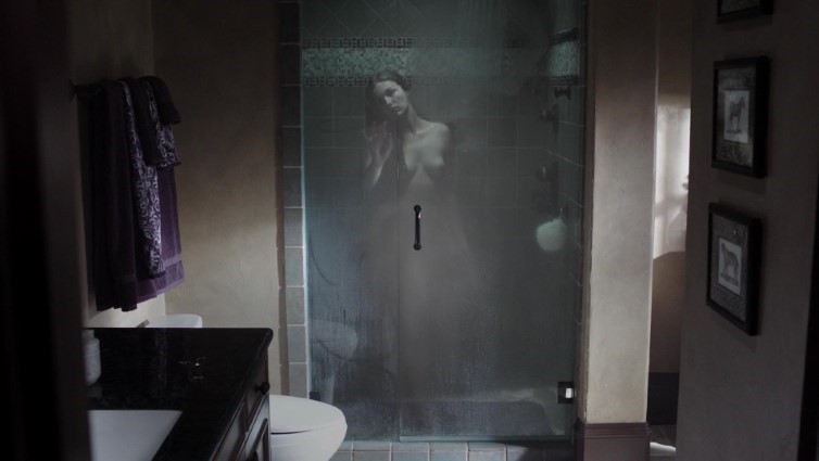 Lili Simmons Fully Naked In Shower Sexy Scene  nude photo