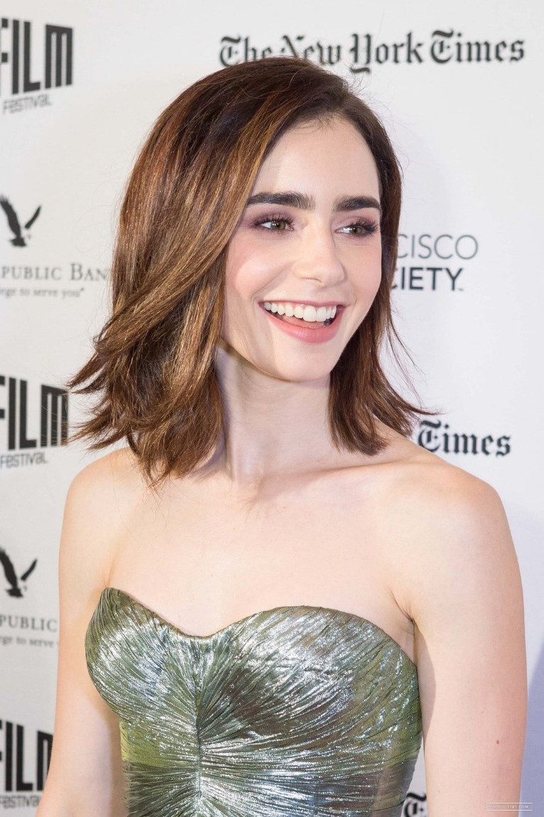 Lily Collins  nude photo