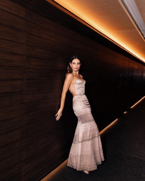 Lily James A Night In Dubai 2  nude photo