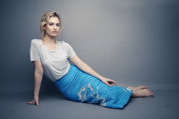 Lily James Beautiful Outfit  nude photo