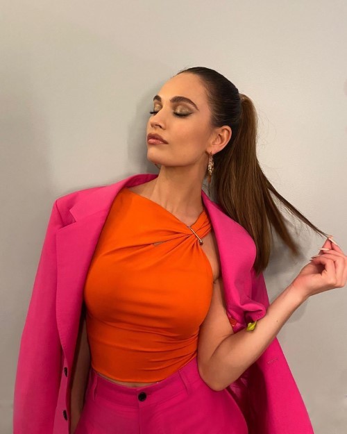 Lily James Beauty Details 3  nude photo