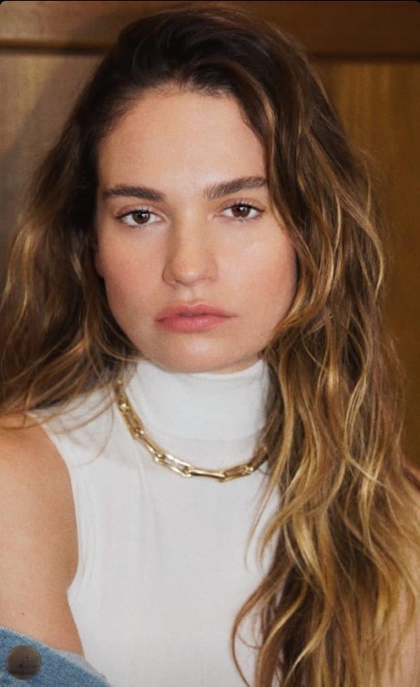 Lily James Beauty(1)  nude photo