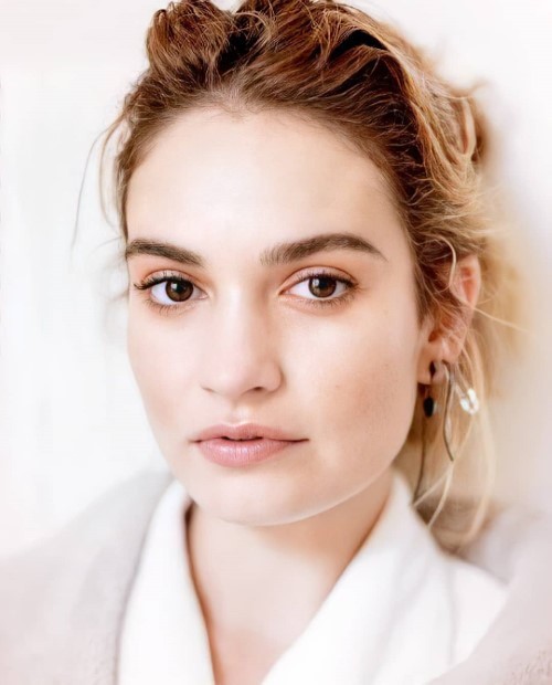 Lily James Beauty(3)  nude photo