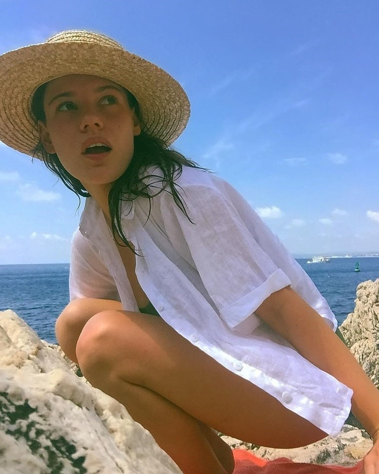 Lily Sullivan Sexy Actress  nude photo