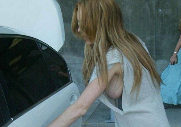 Lindsay Lohan Big Tits  nude photo