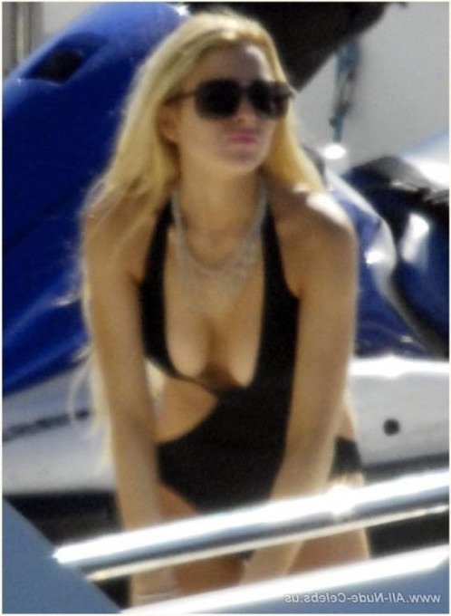 Lindsay Lohan Bikini  nude photo