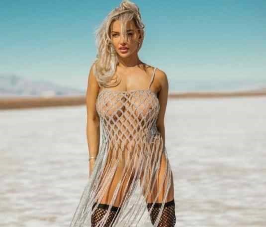 Lindsey Pelas  nude photo