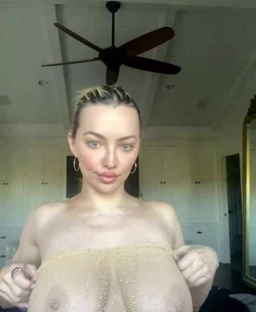 Lindsey Pelas  nude photo