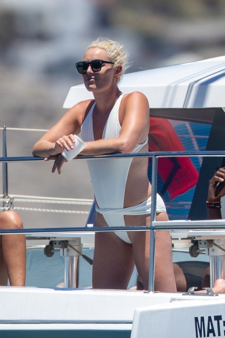 Lindsey Vonn  nude photo