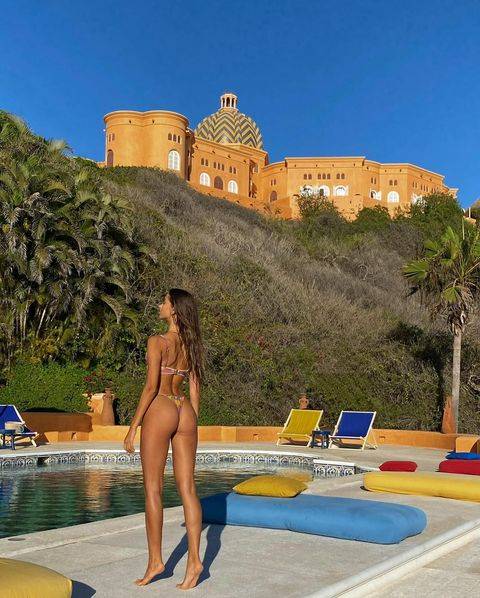 Liza Kovalenko  nude photo