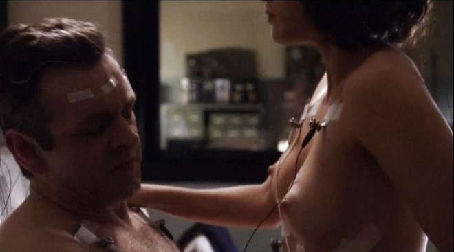 Lizzy Caplan Nude Masters Of Sex  nude photo