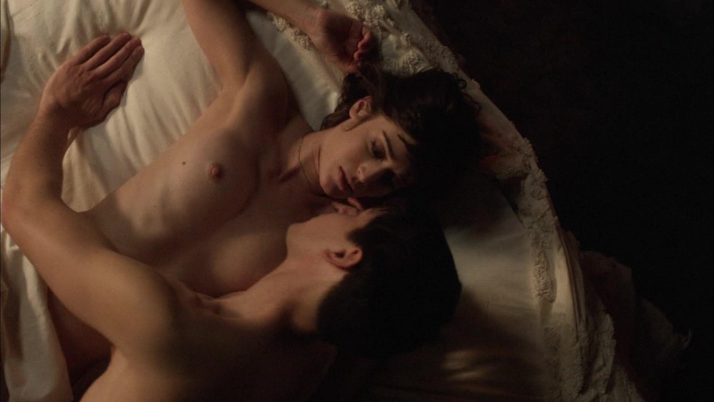 Lizzy Caplan Sex Scene Nude  nude photo