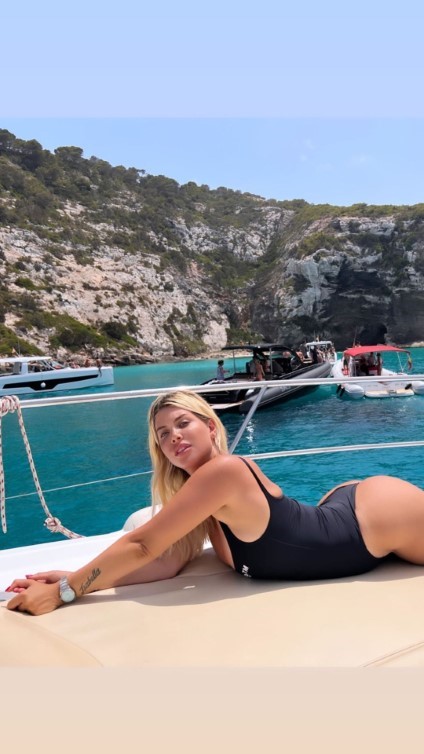 Looking For Someone Who Can Rp As Wanda Nara 5(1)  nude photo