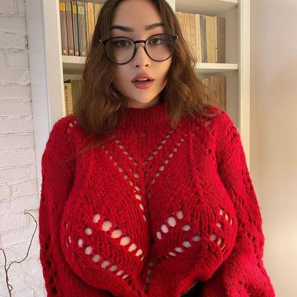 Louisa Khovanski  nude photo