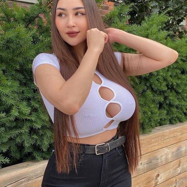 Louisa Khovanski  nude photo