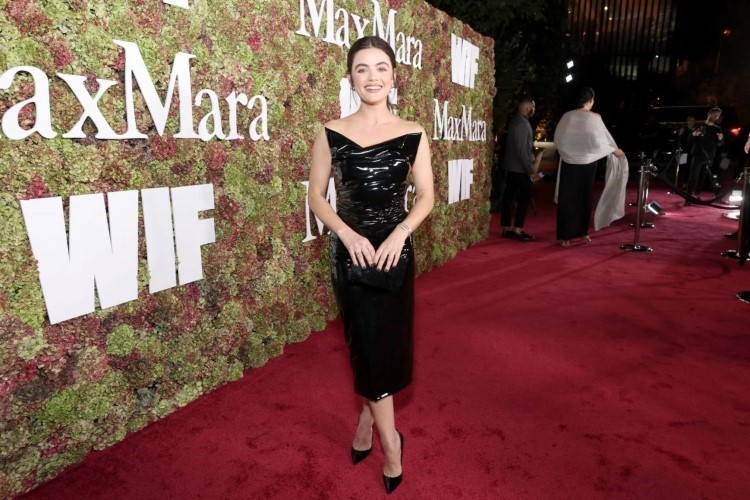 Lucy Hale  nude photo