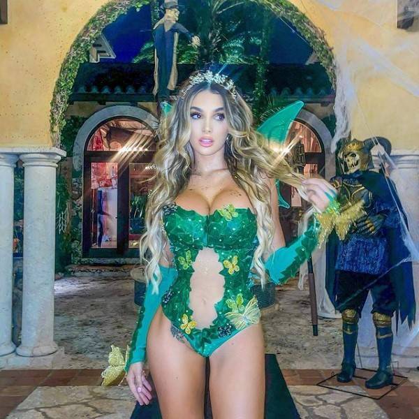 lyna perez lynaritaa  nude photo