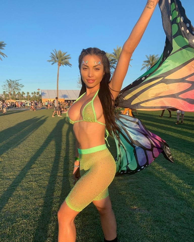 Maddy Belle  nude photo