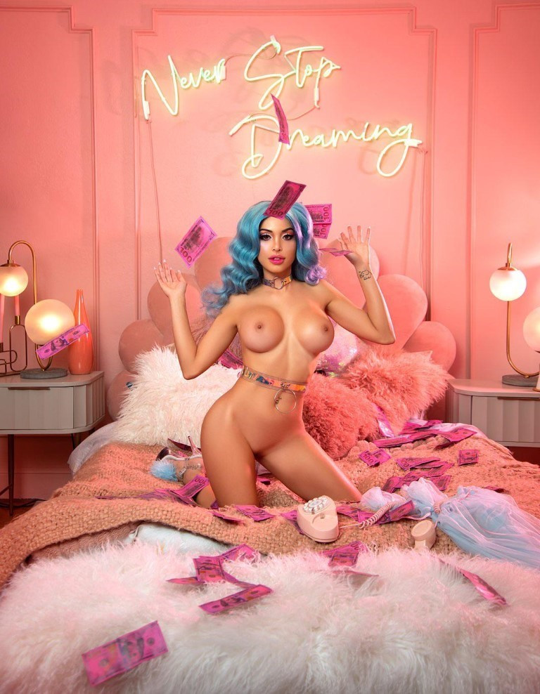 Maddy Belle  nude photo