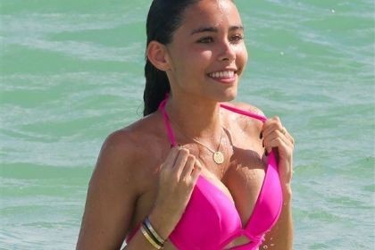 Madison Beer Busty Thong Bikini Beach Candids  nude photo