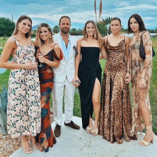 Margot Robbie At A Friends Wedding  nude photo