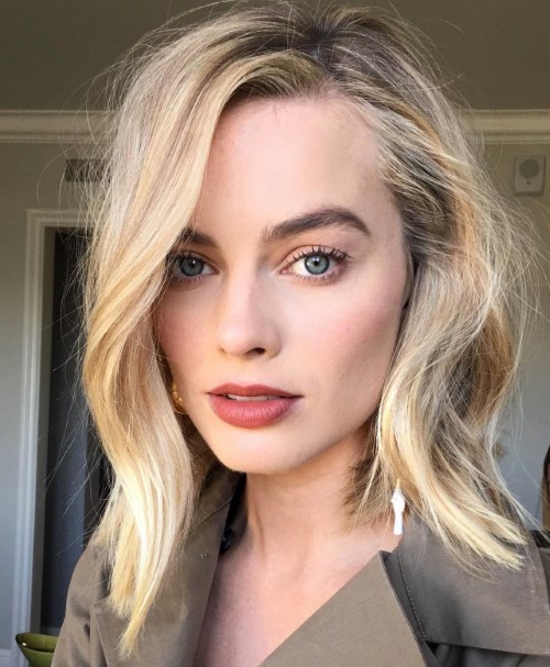 Margot Robbie Beauty Details (1)  nude photo