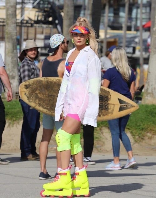 Margot Robbie From The Filming Of Barbie (9 Photo) 6  nude photo