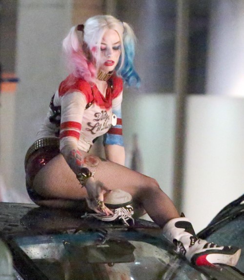 Margot Robbie Harley  nude photo