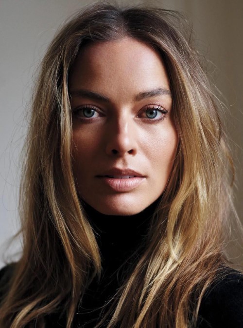 Margot Robbie New Vanity Fair Photoshoot 2  nude photo