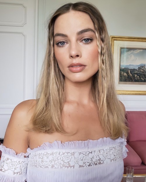 Margot Robbie She An Angel From Heaven  nude photo