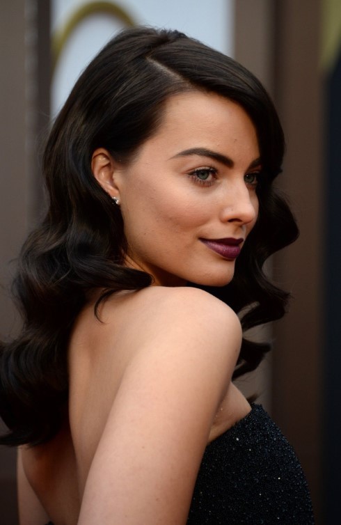 Margot Robbie With Black Hair Just Hits Different  nude photo